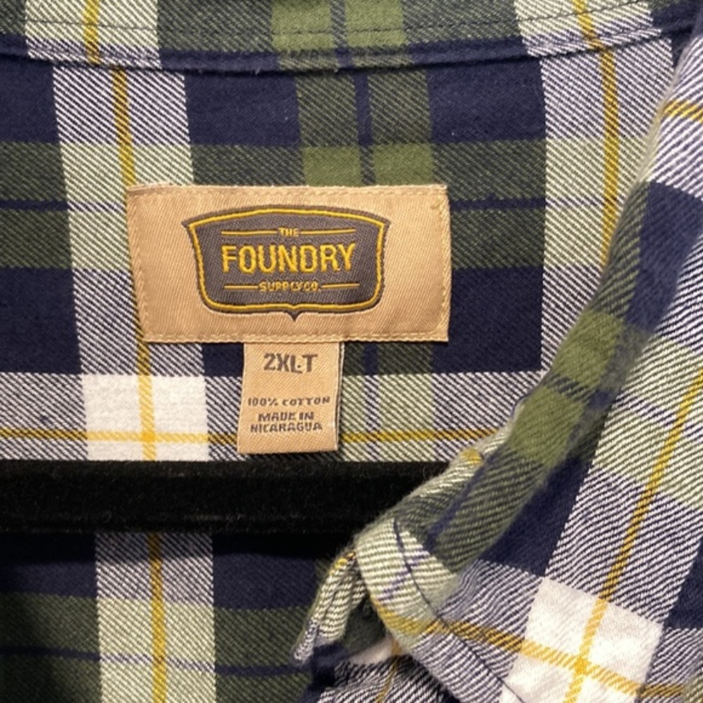 The Foundry Supply Co. (2 SHIRT BUNDLE) Men's Plaid Green and Plaid Blue… - Picture 8 of 9